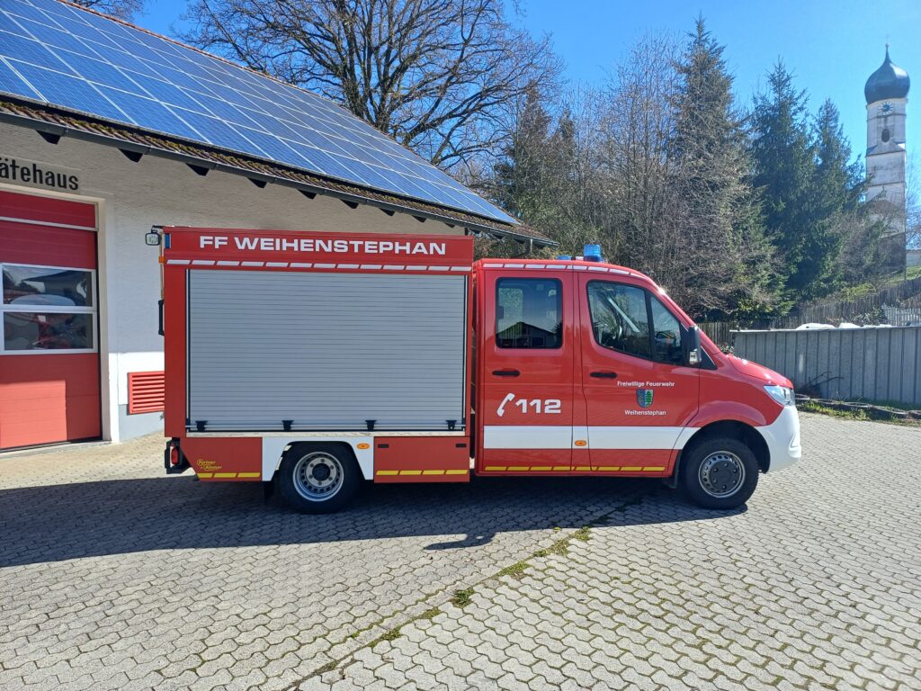 Feuerwehrauto seitlich