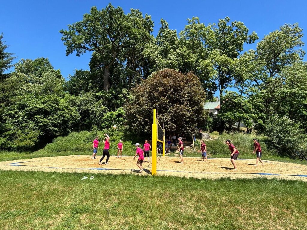 Volleyball_Spiel_2